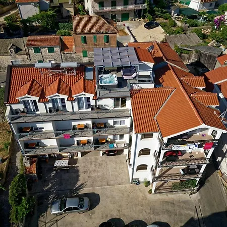 Apartments&rooms žaja