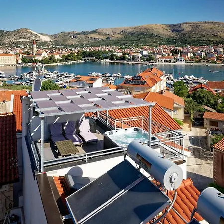 Apartments&rooms žaja