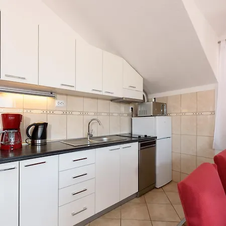 Appartement & Zaja *