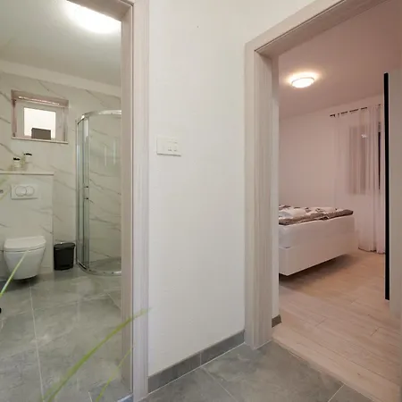 & Zaja Trogir