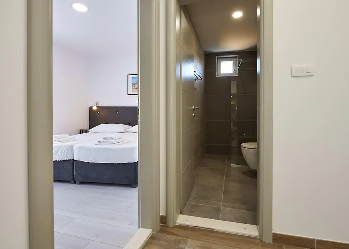 & Zaja * Трогир