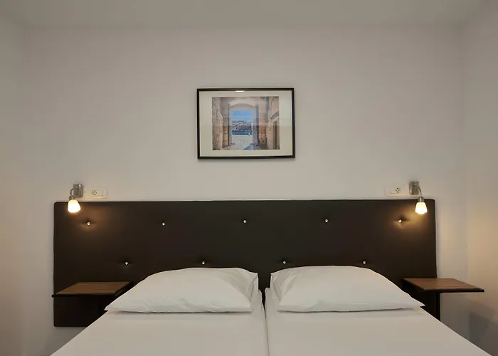 & Zaja Апартаменты Трогир