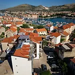 & Zaja Trogir