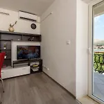 & Zaja *