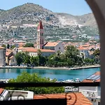 & Zaja Apartment Trogir