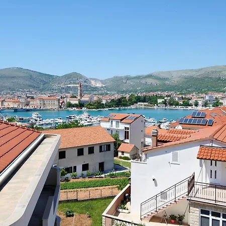 & Zaja Apartment *