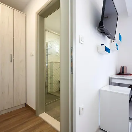 Apartment & Zaja